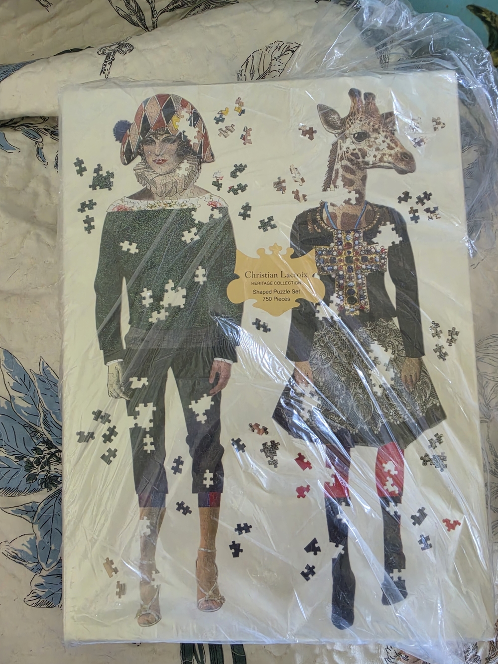 Christian Lacroix 750-Piece Shaped Puzzle Set - Two Figures Design